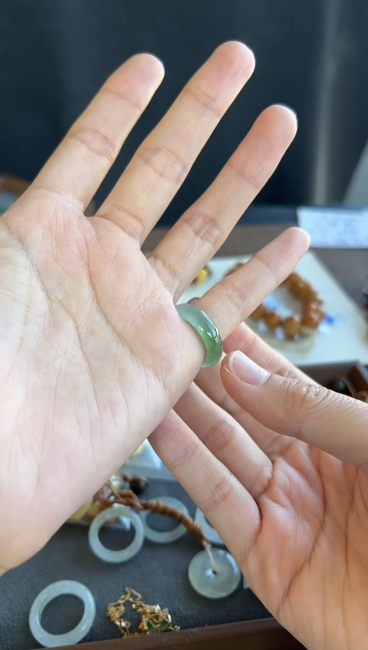 颈饰未镶嵌翡翠924号买断9.5