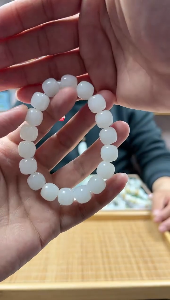 【闪购商品】和田玉手串未镶嵌12于阗