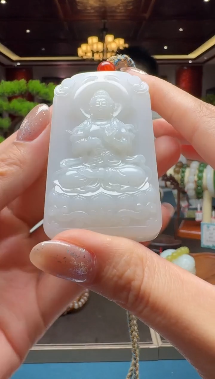 颈饰未镶嵌和田玉111yt