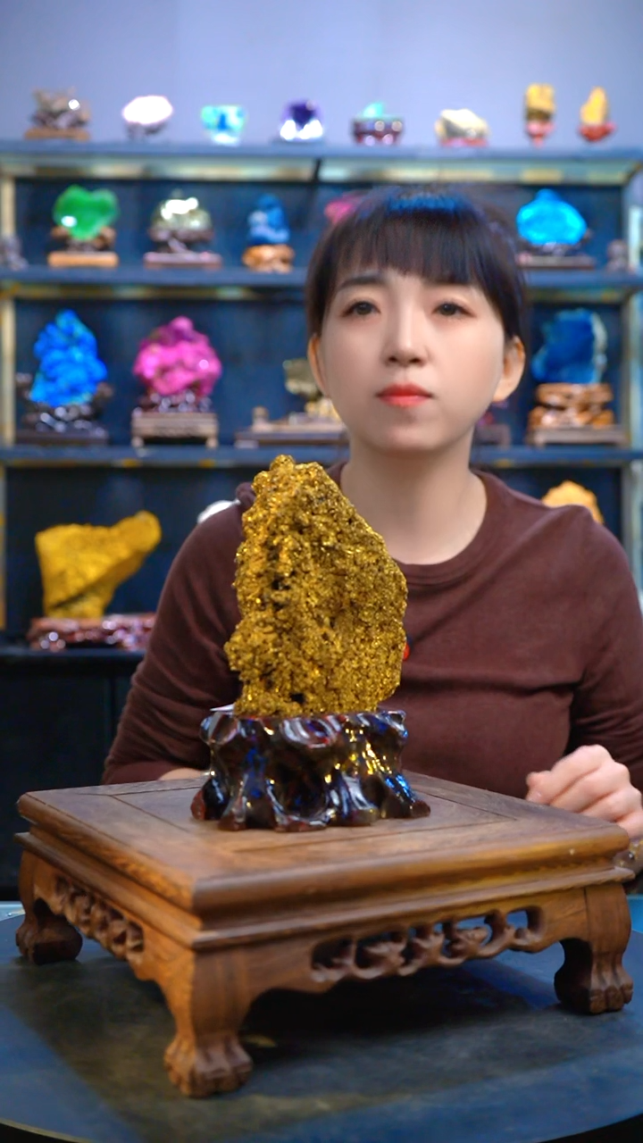 石材居*福精品矿物晶体摆件