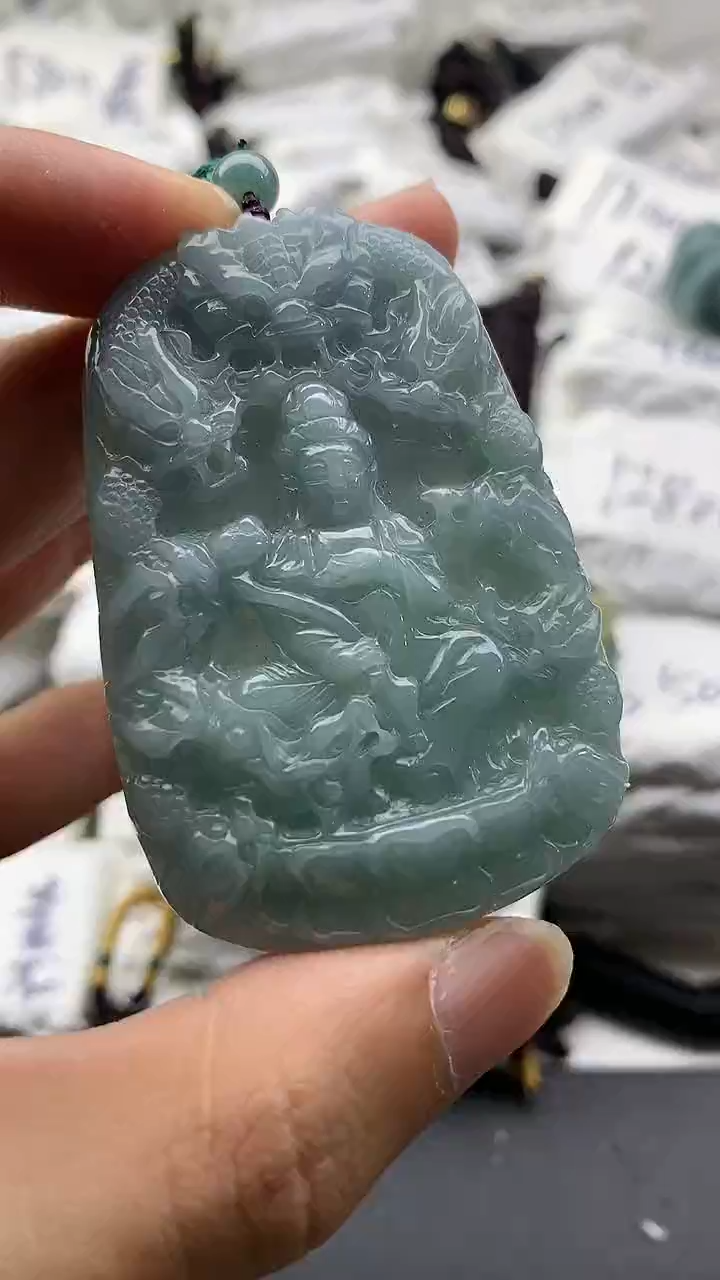 【闪购商品】翡翠颈饰未镶嵌5555555555