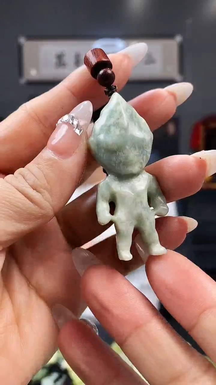 未镶嵌蛇纹石玉其他天然岫玉（多样性发其中之一）