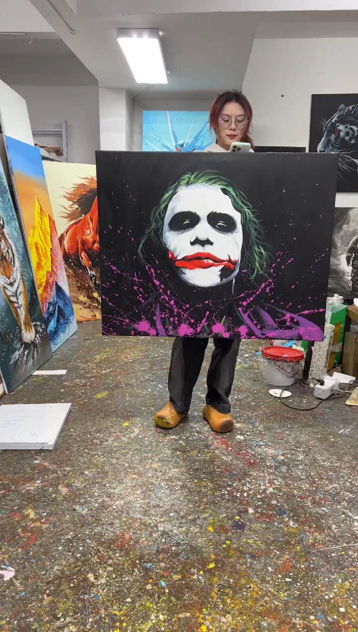 【闪购商品】丙烯画大树黑底小丑加框