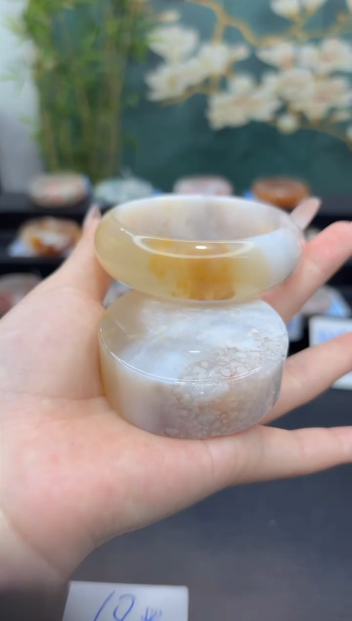 【闪购商品】石英质玉未镶嵌手镯A1164(58圈赠送镯心)