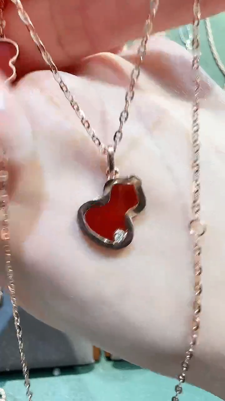 【闪购商品】玛瑙/玉髓吊坠(不含链)18K金镶嵌18K金钻石葫芦吊坠