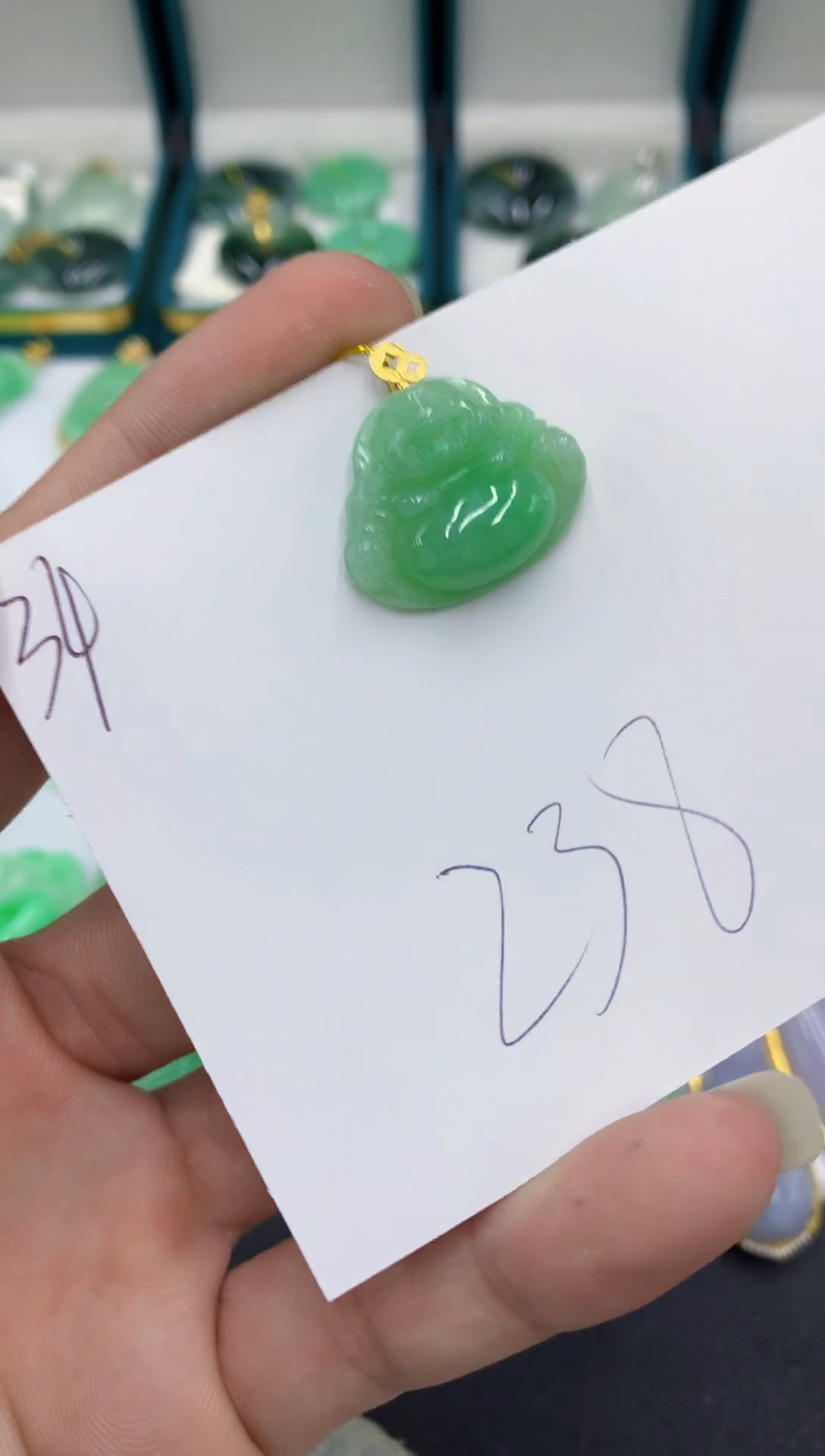 【闪购商品】翡翠颈饰18K金镶嵌翡翠