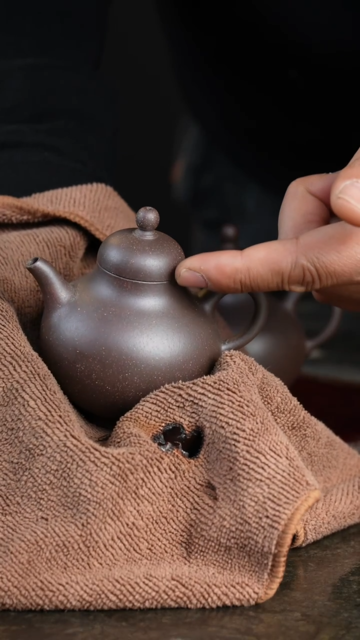 【闪购商品】紫砂茶壶红棕泥逸公壶