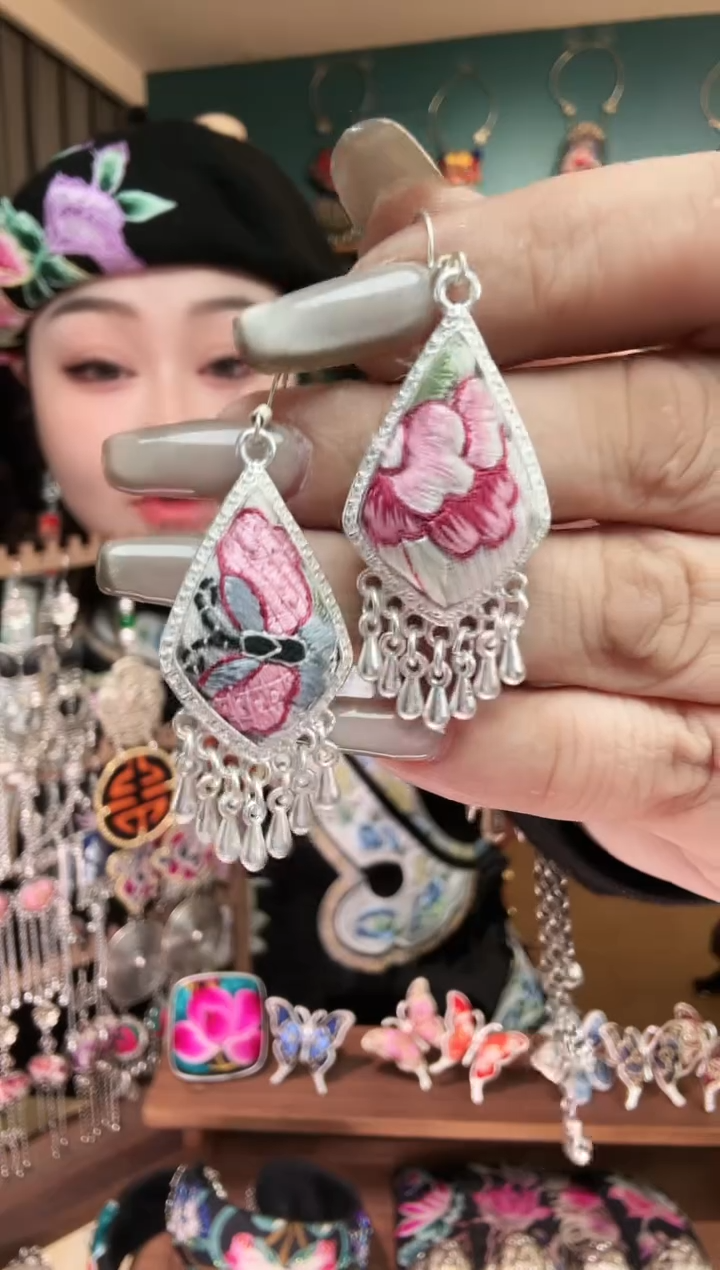 刺绣纯手工民族风刺绣耳环