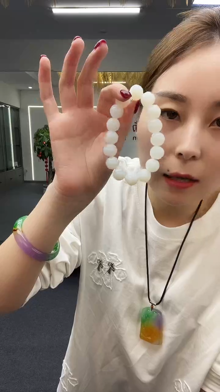 白色卡14手串多样性发货一件