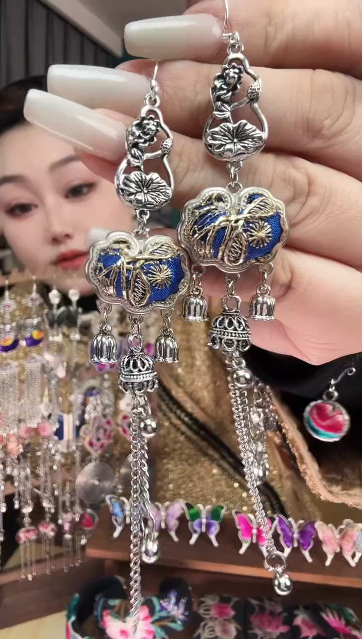 刺绣纯手工民族风刺绣耳环