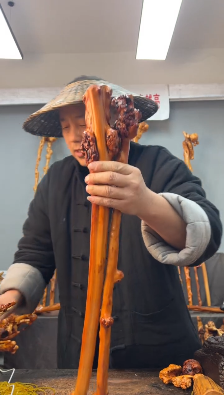 【闪购商品】黑果木其他黑果木302