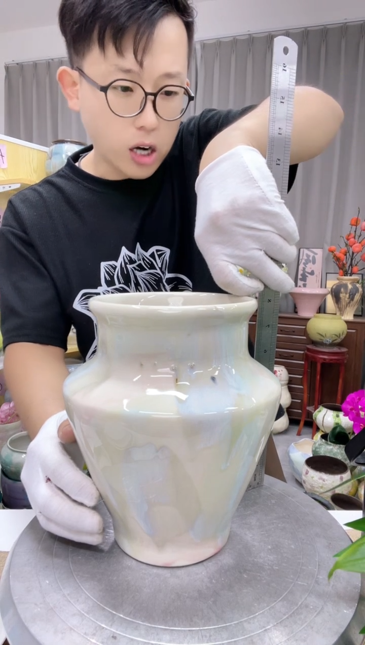 微瑕处理（收到不支持退货哦）有大气泡