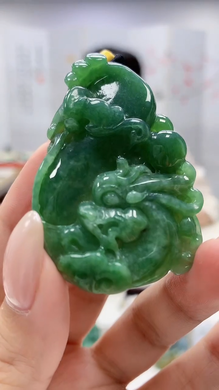 未镶嵌定制翡翠4852xx-毛货挂件9