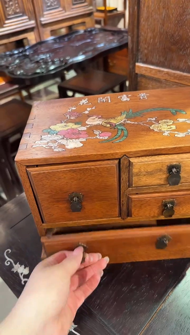 【闪购商品】木木艺花开富贵四抽屉柜368.88