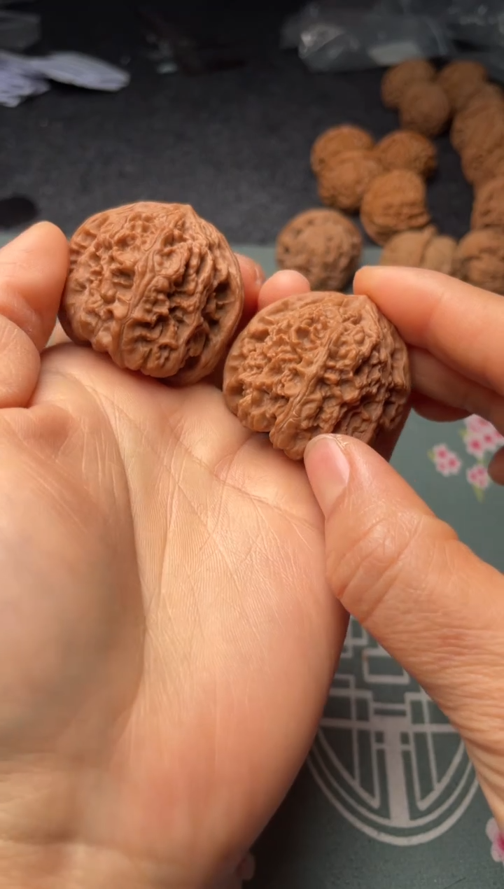 把件文玩核桃w232  野牛38尺