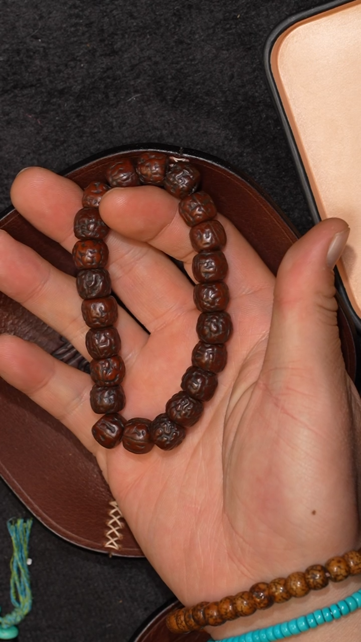 【闪购商品】冲赛康胡子哥，藏传念珠78