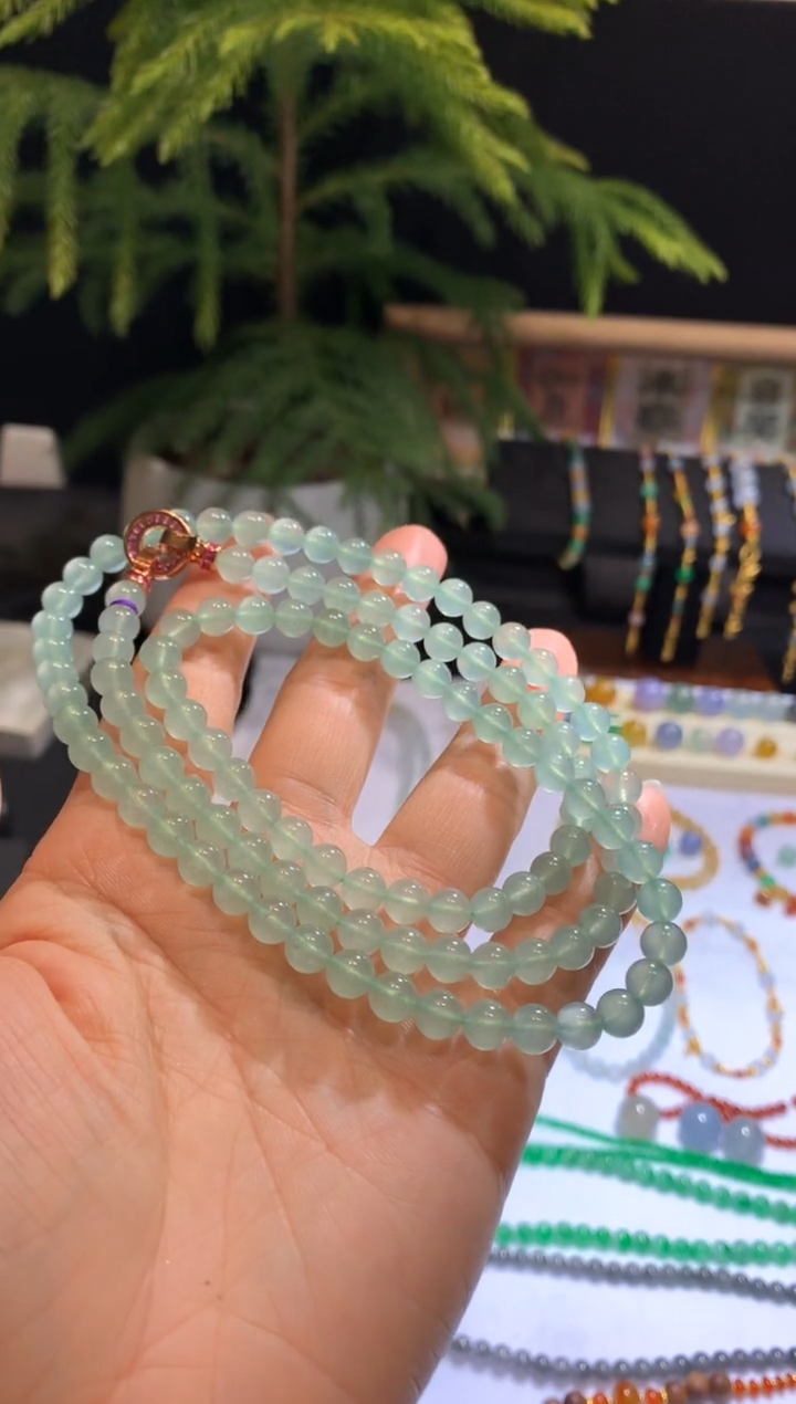 【闪购商品】定制翡翠未镶嵌6卡珠链108颗