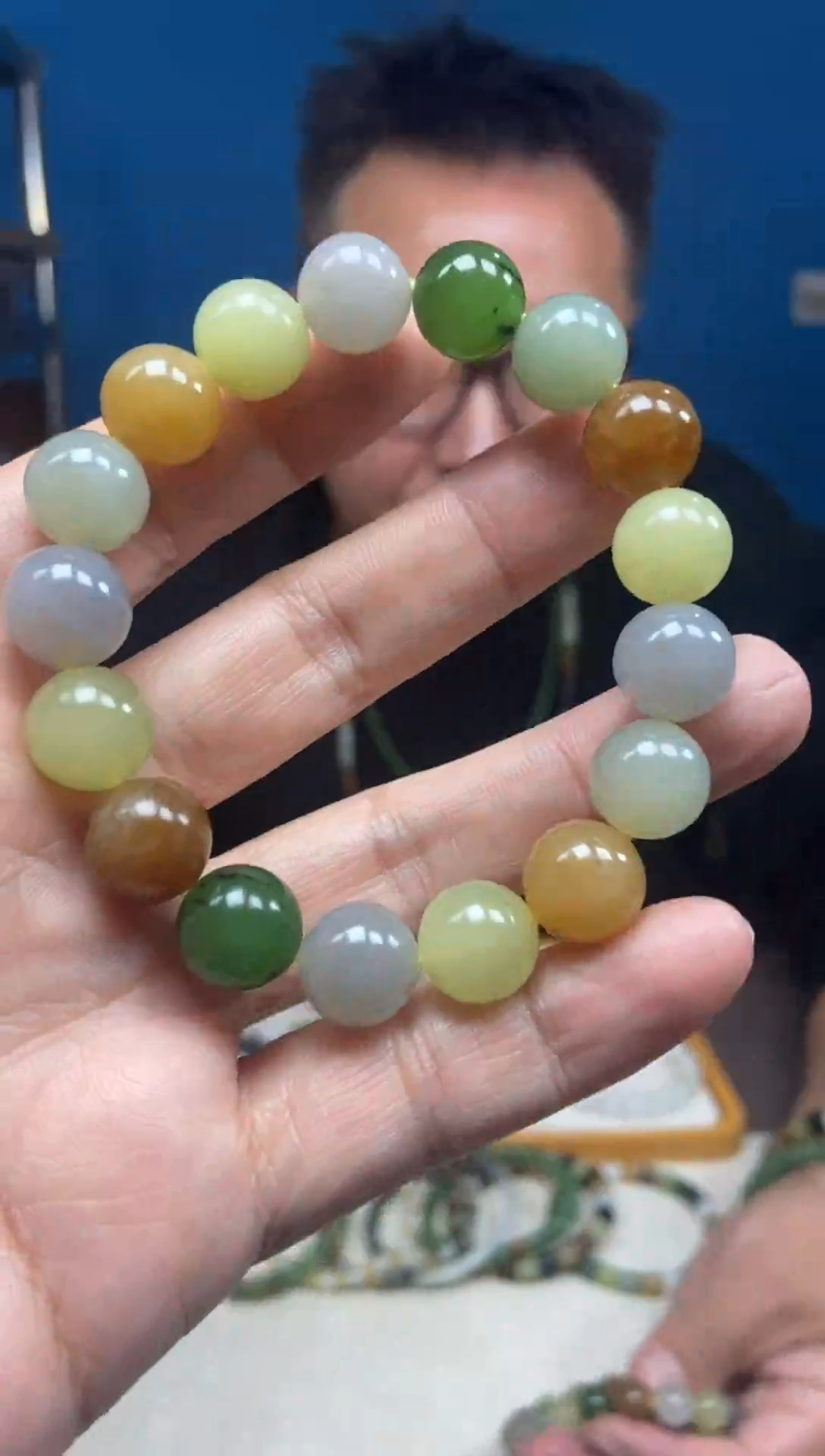 未镶嵌手链和田玉颜色多样性发货拍一发一