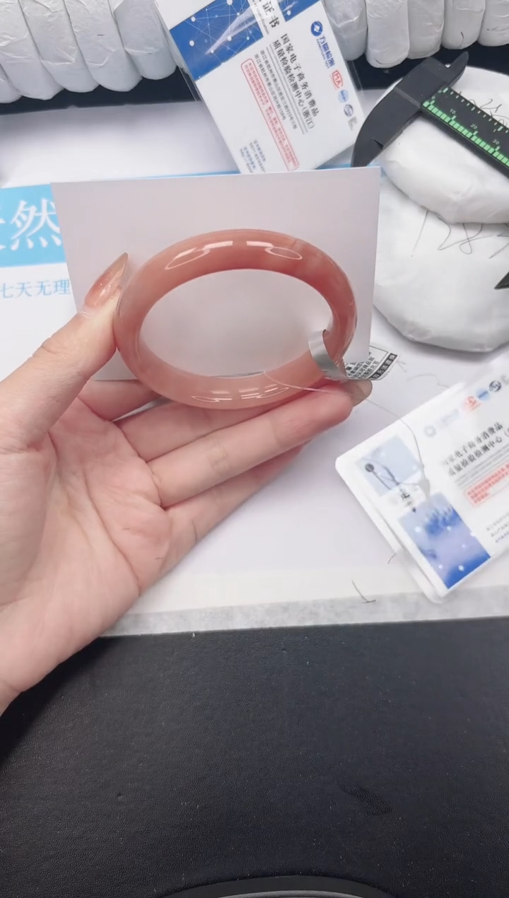 未镶嵌手镯石英质玉177-57TH