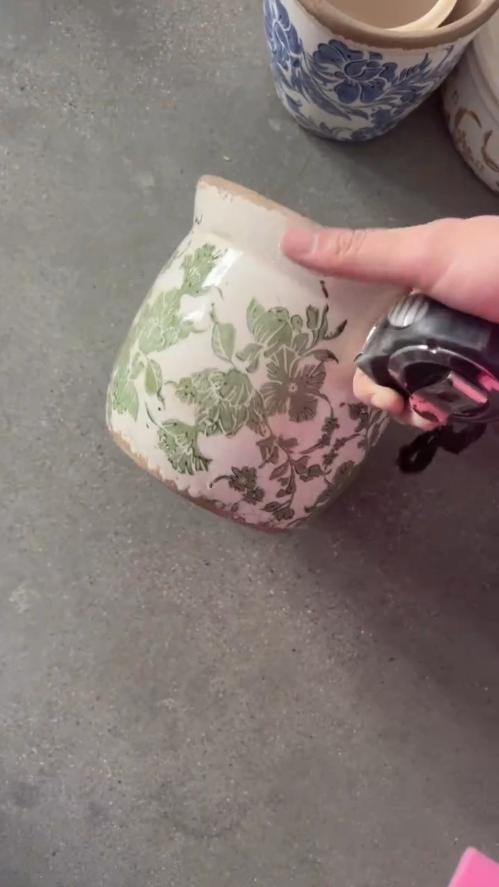 【闪购商品】陶瓷有孔花盆高15cm内口14.5cm