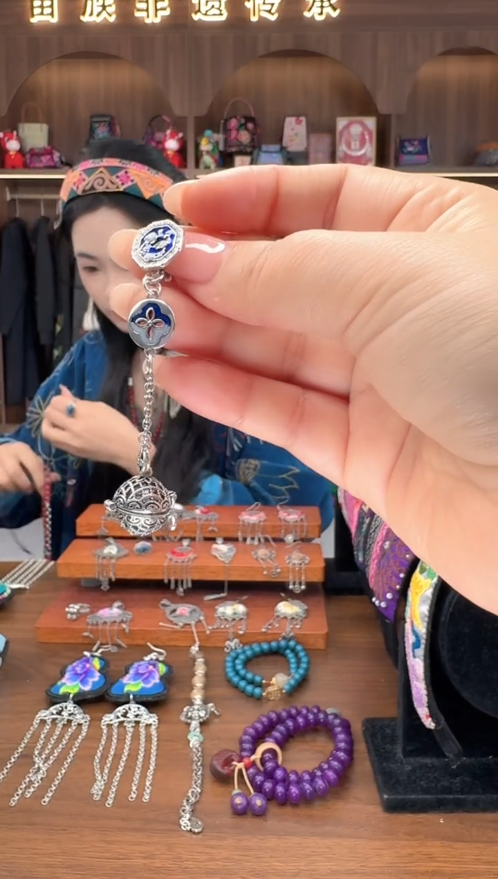 刺绣扶光苗绣传承19