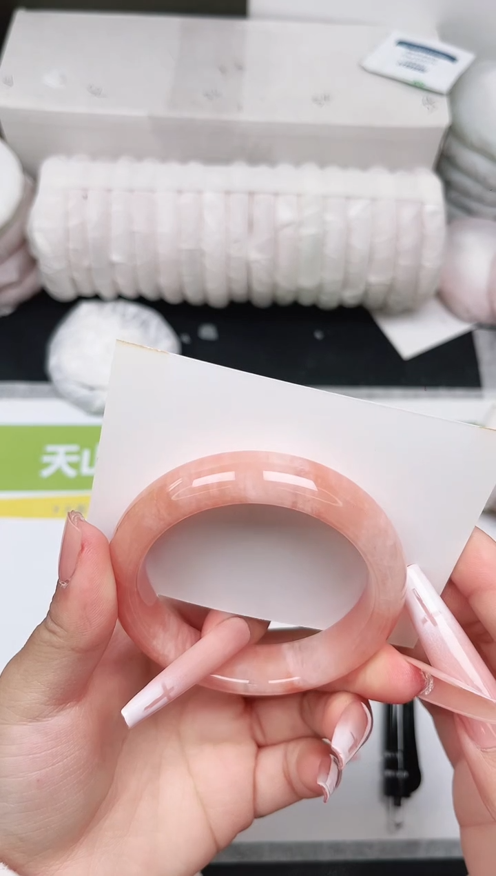 未镶嵌手镯石英质玉118-54