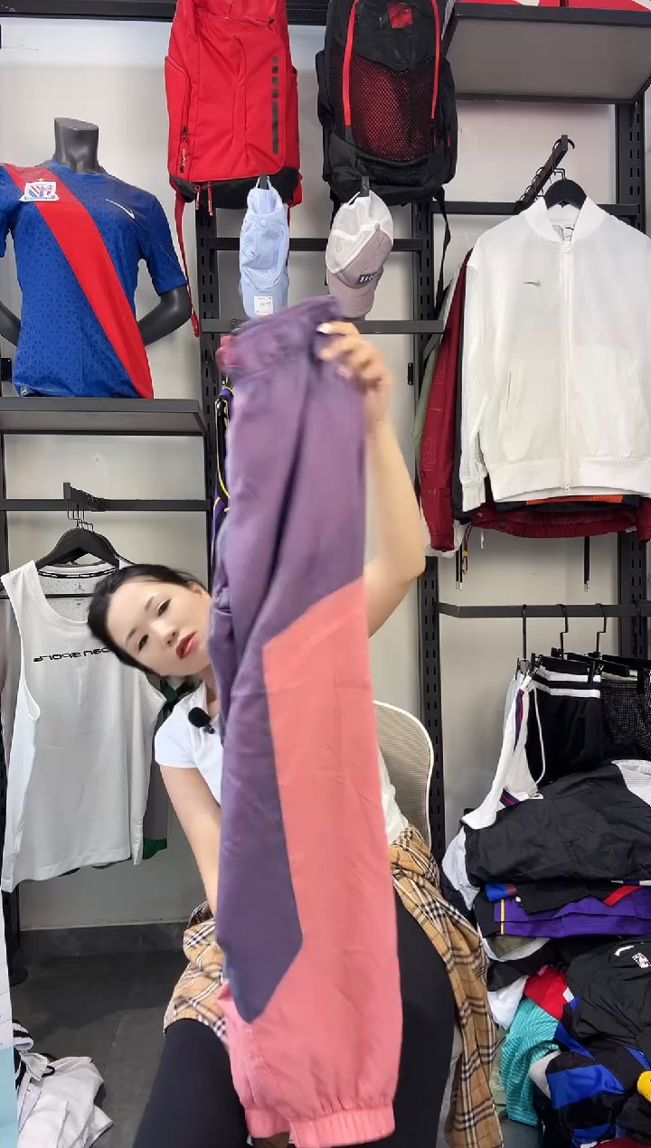 685    ·编码 瑕疵款直播间过款为准 尺码·