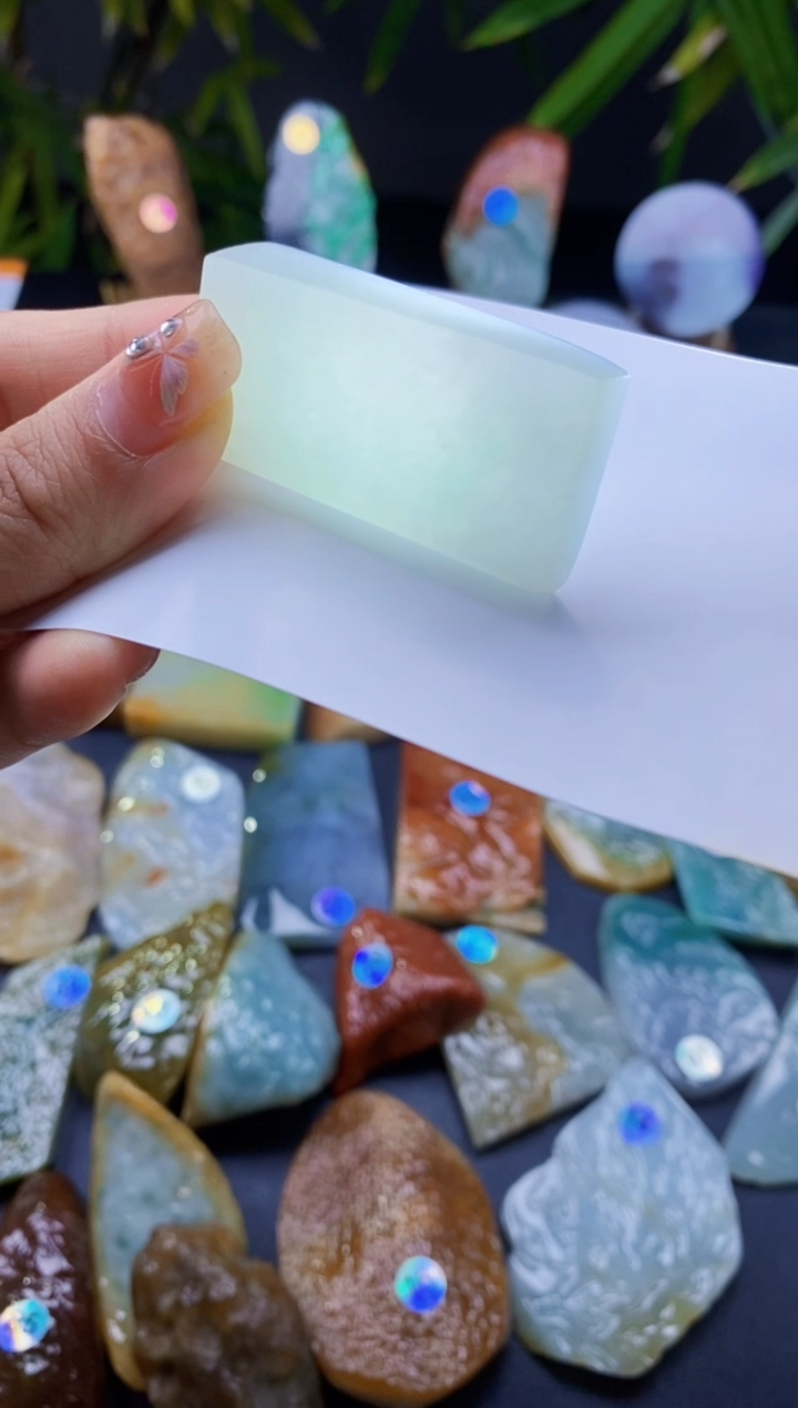 【闪购商品】定制翡翠未镶嵌翡翠