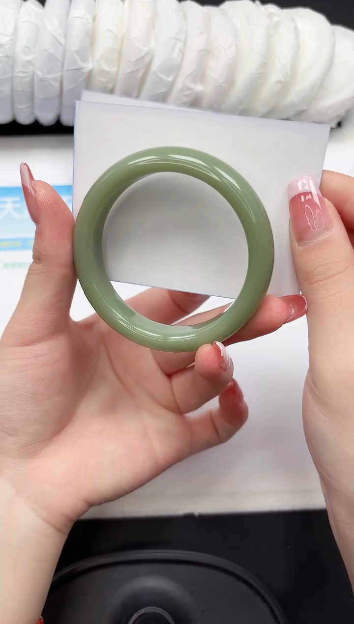 石英质玉未镶嵌手镯87-55.7