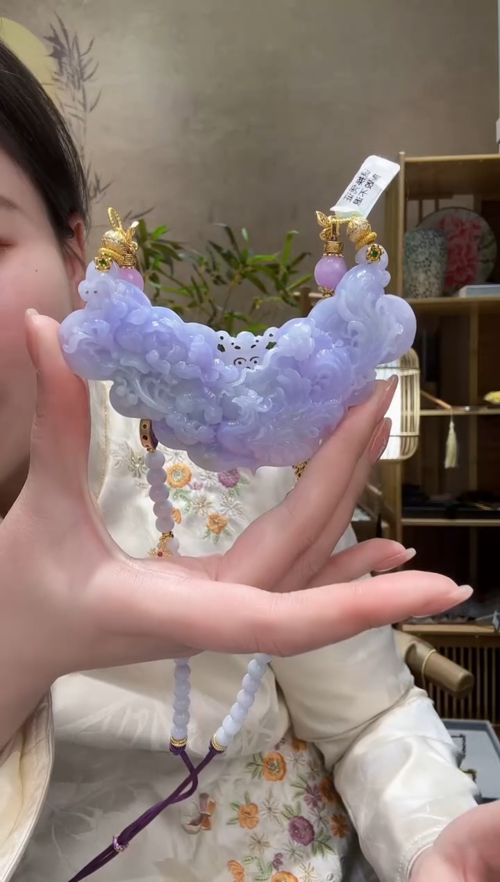 【闪购商品】翡翠颈饰未镶嵌吊坠