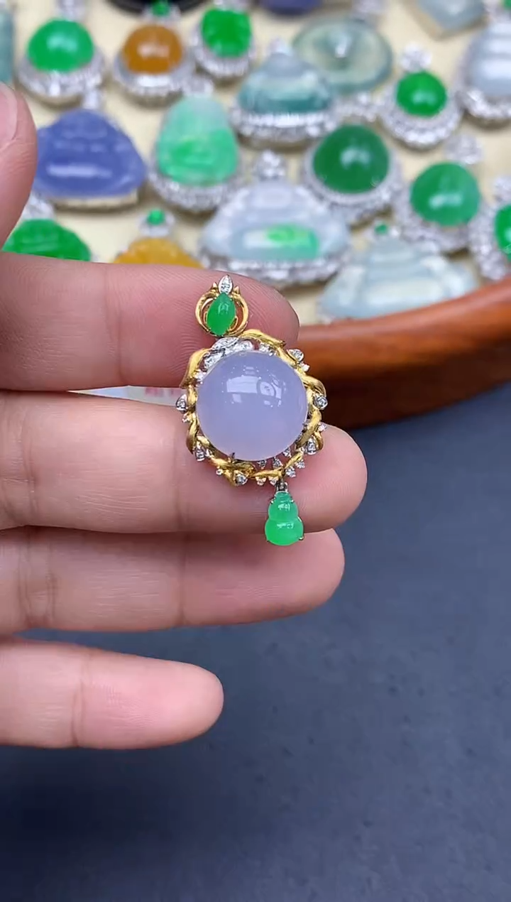 颈饰18K金镶嵌翡翠506-中国好珍宝