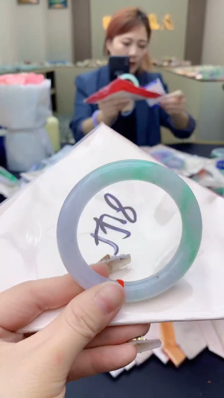 【闪购商品】翡翠手镯未镶嵌0951295651