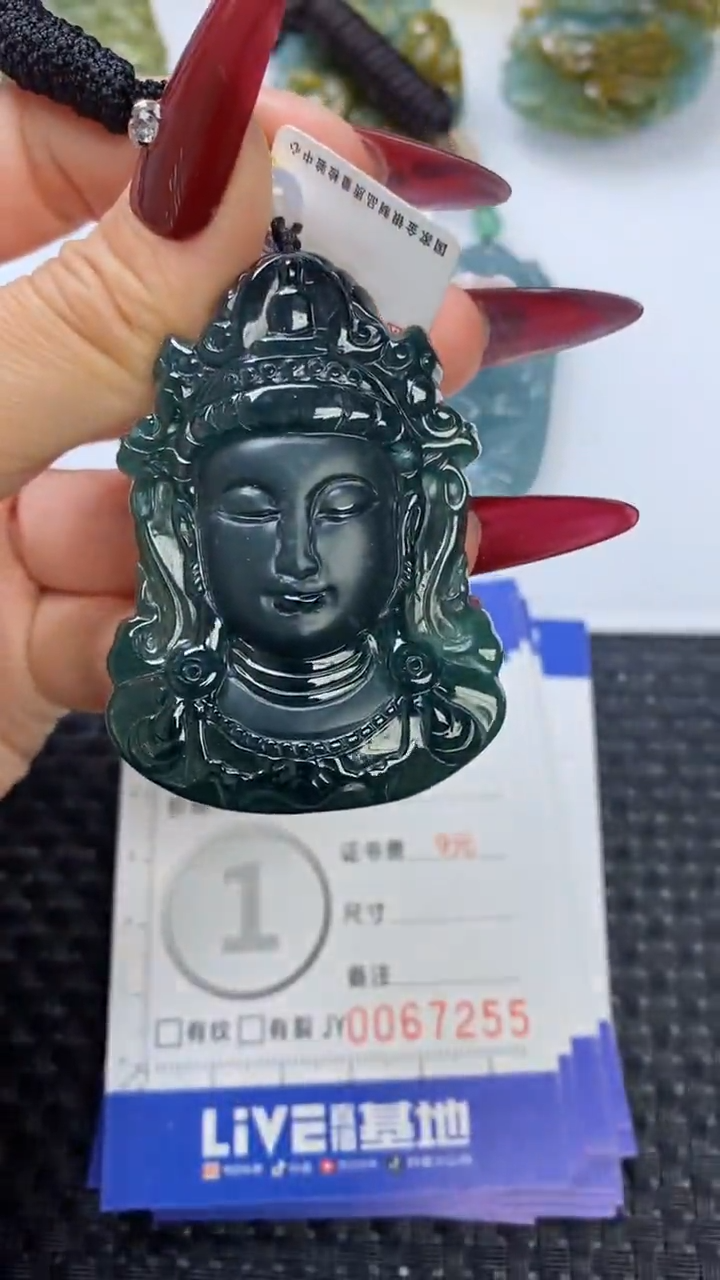 【闪购商品】翡翠颈饰未镶嵌1111111111111111