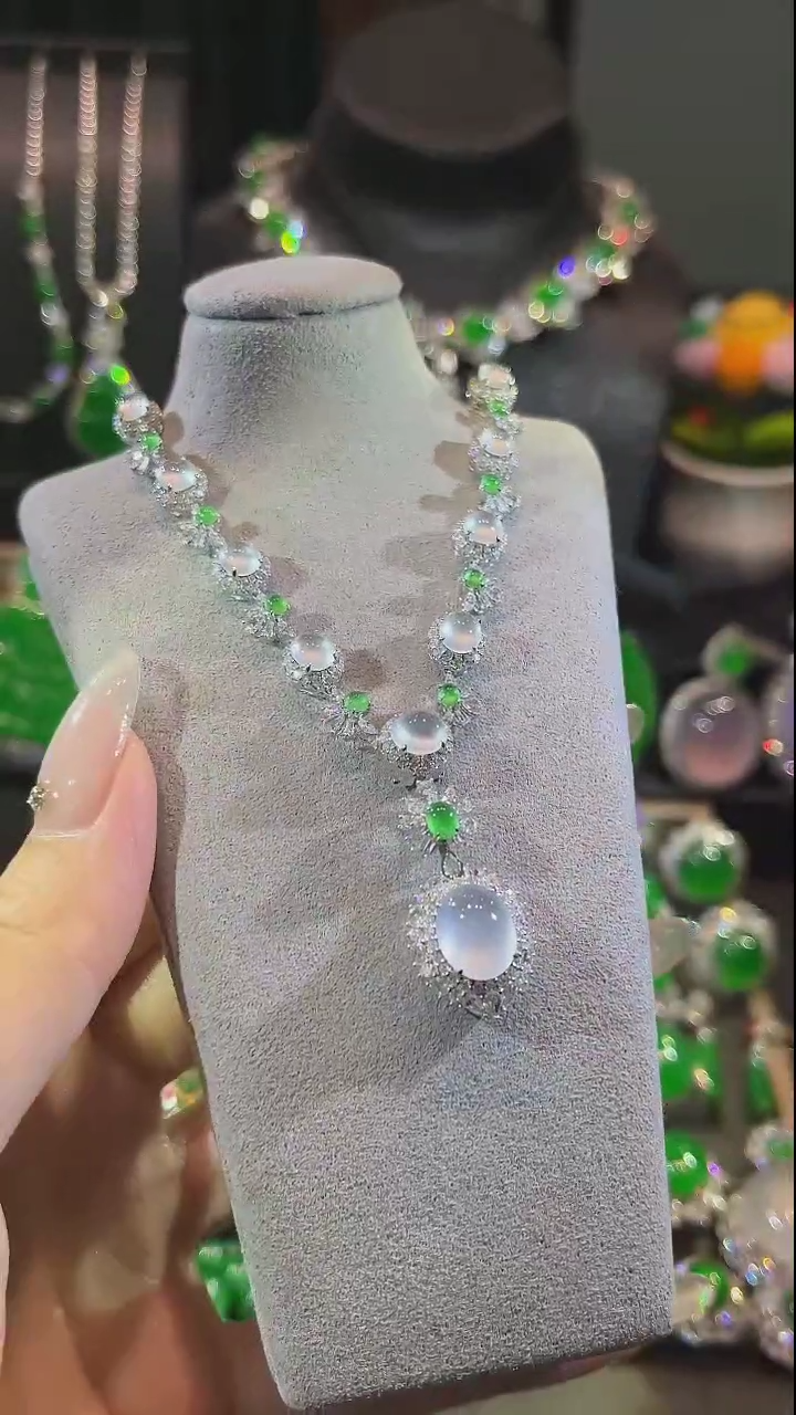 【闪购商品】翡翠套链18K金镶嵌套链