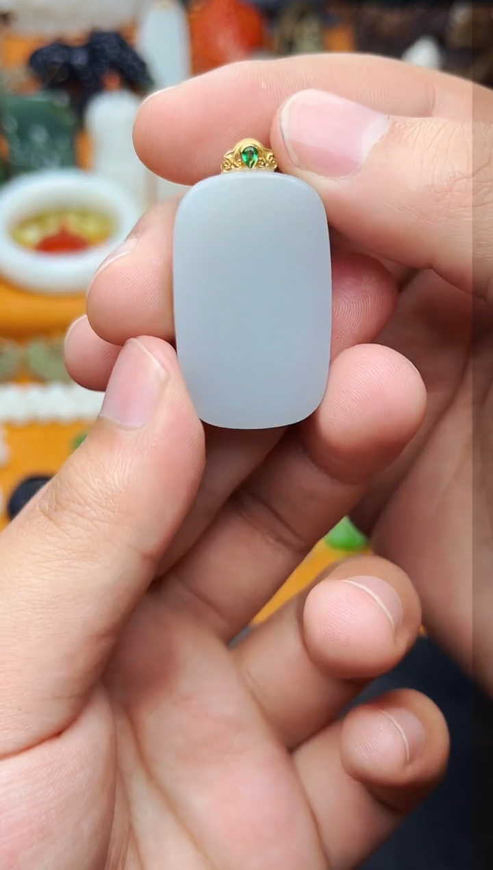 【闪购商品】和田玉颈饰18K金镶嵌无事牌 01