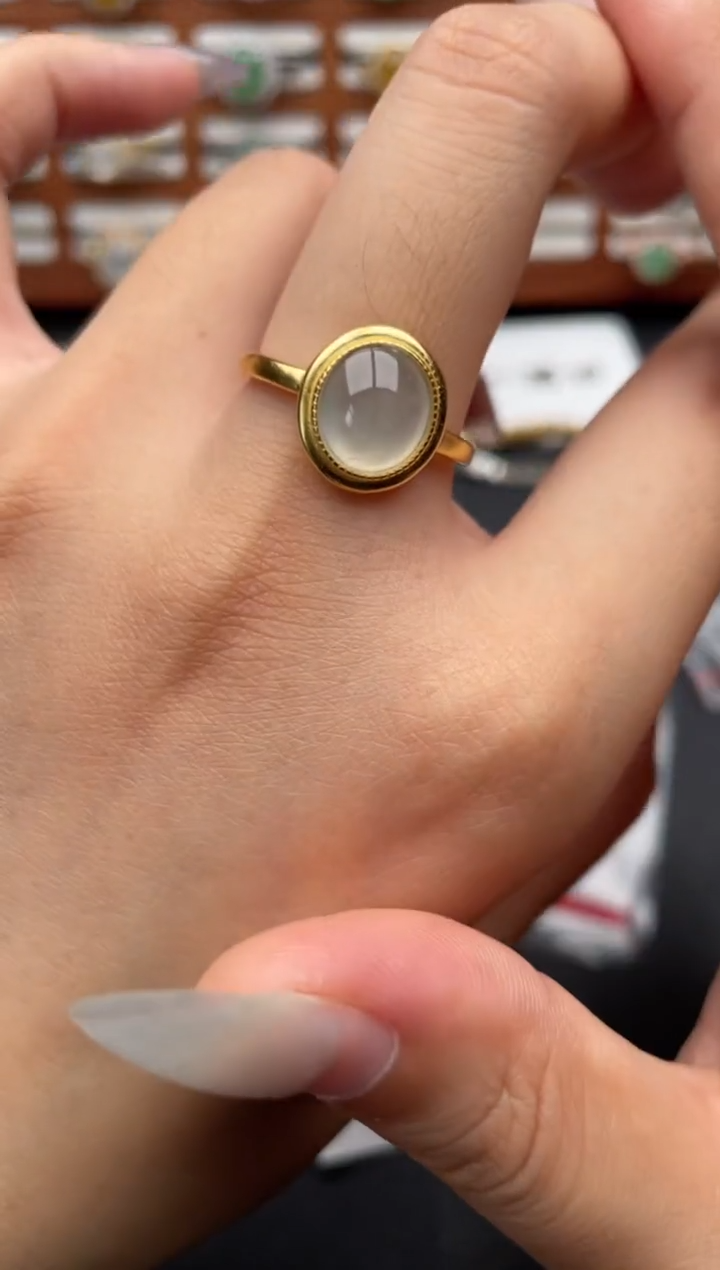 翡翠戒指银S925镶嵌一物一证一礼盒