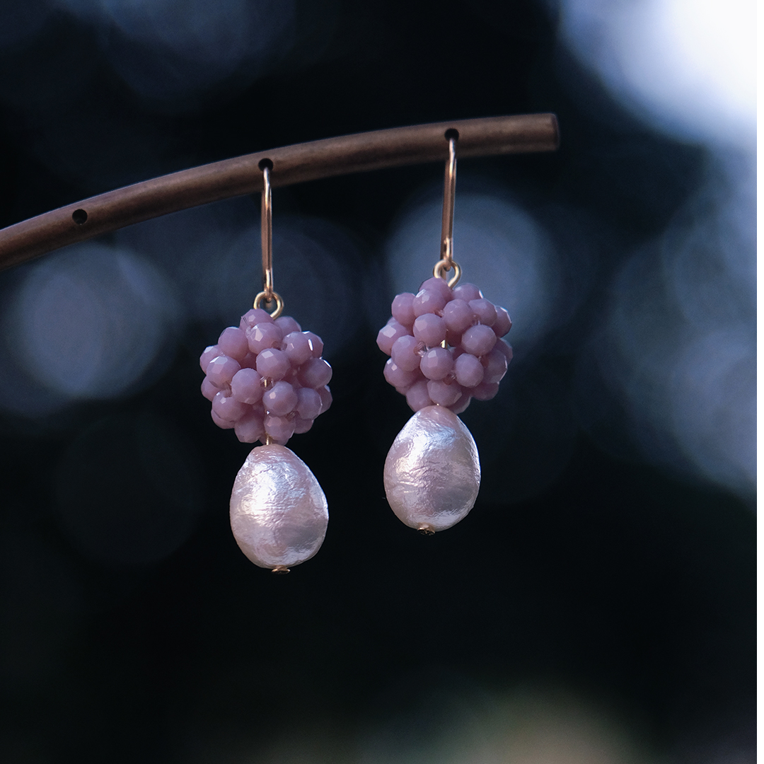 合金亚克力耳饰 Dust 無尘手作饰品 紫色葡萄球球棉花珍珠耳环