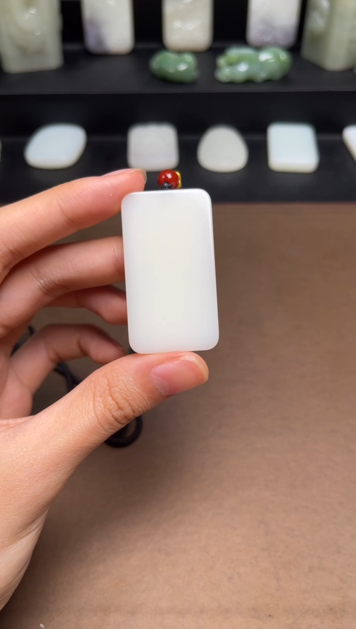 和田玉未镶嵌颈饰25