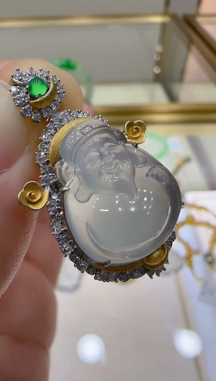 【闪购商品】翡翠吊坠(不含链)18K金镶嵌团购多样性发一件