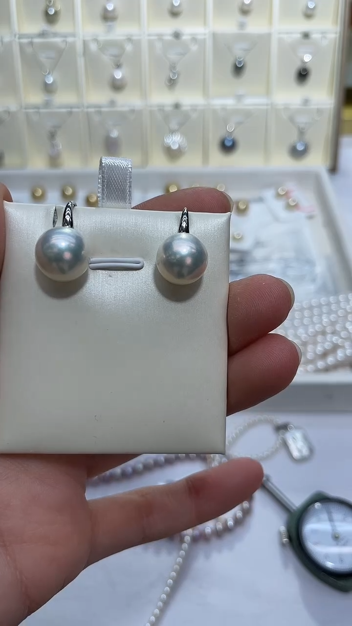 银S925镶嵌耳饰淡水珍珠11-12mm珍珠耳钩