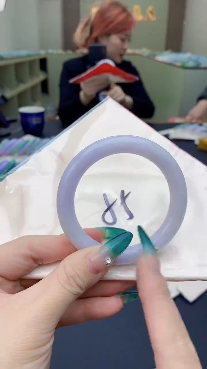 【闪购商品】翡翠手镯未镶嵌0984639041