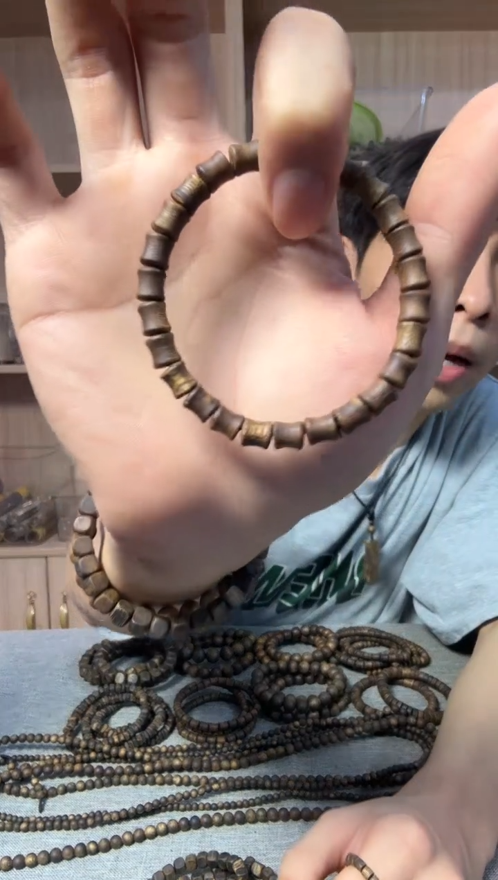 沉香沉香碎屑06竹节珠单圈 多样性发其一