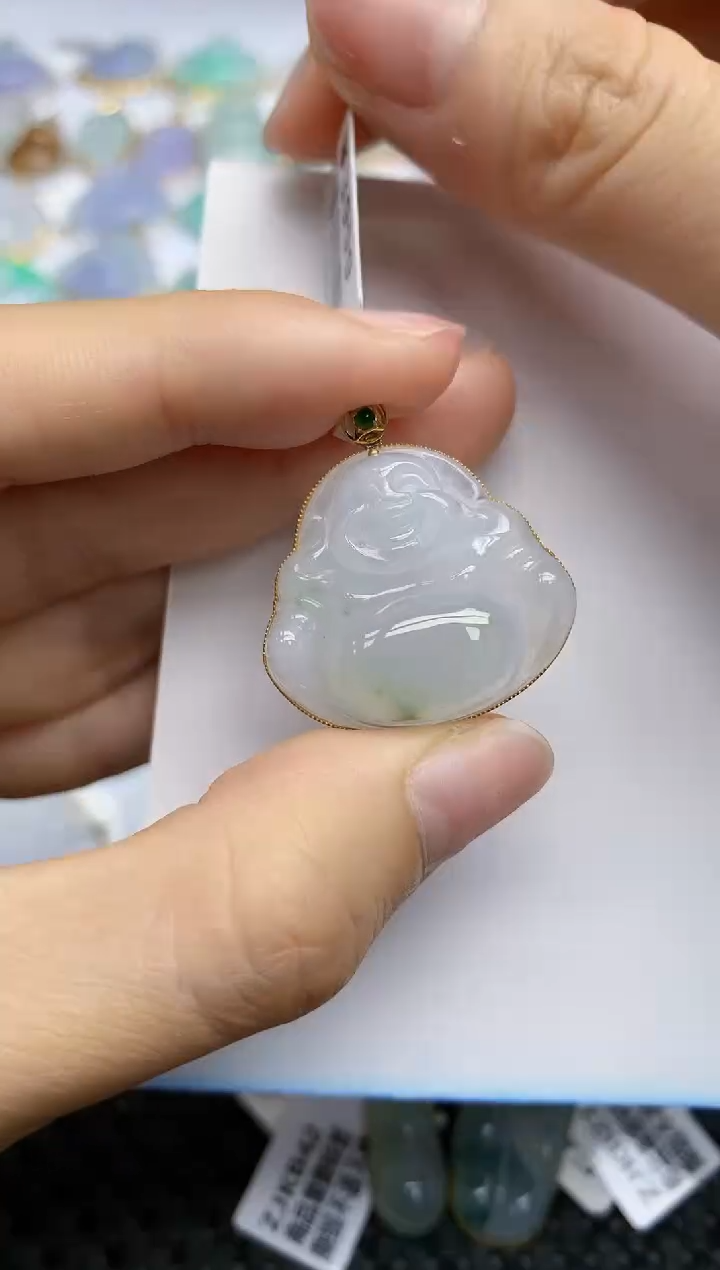 翡翠18K金镶嵌挂件天然翡翠A货