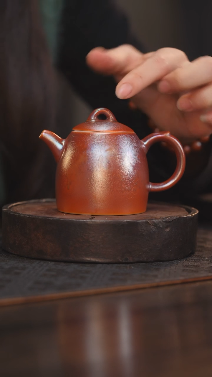 【闪购商品】杯49柴房陶瓷丨金红秦权壶