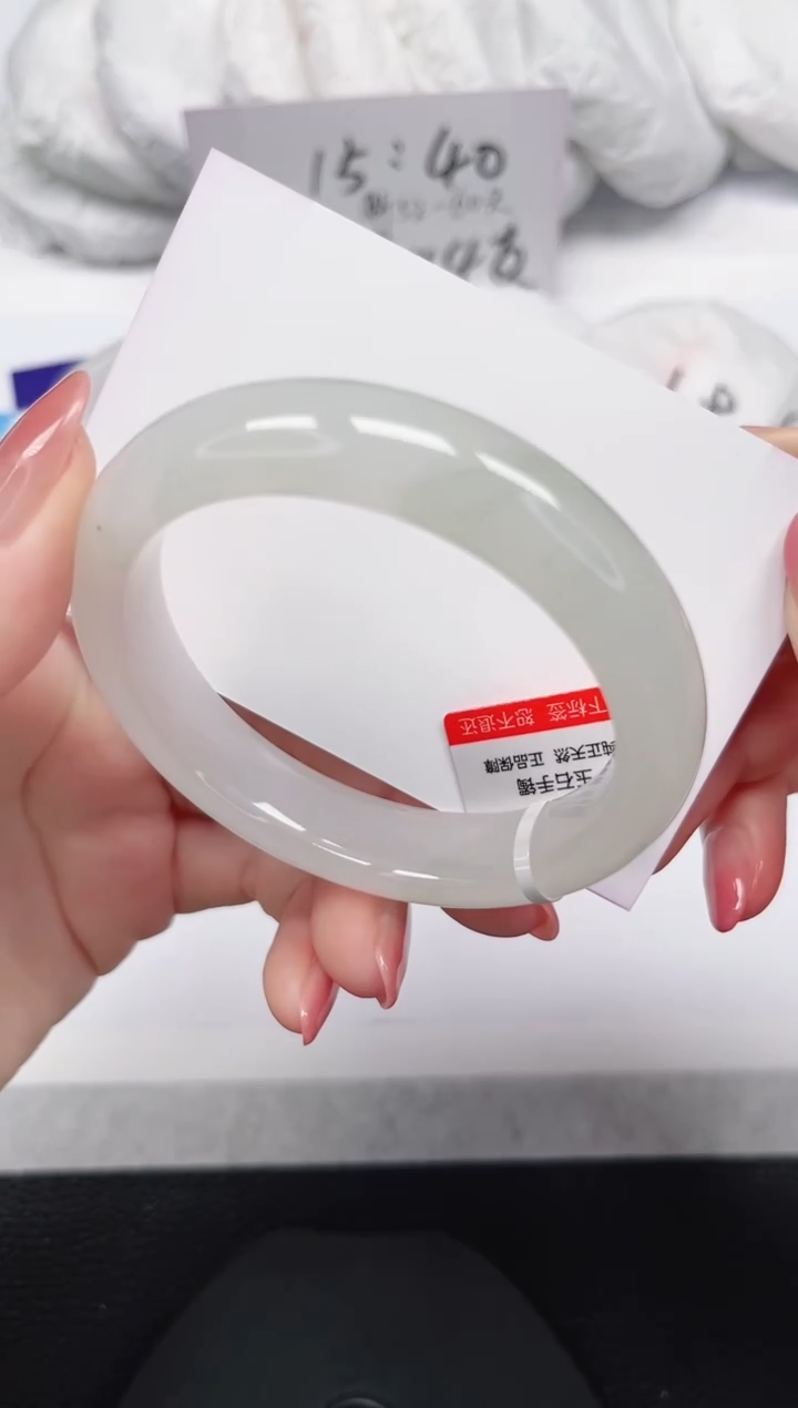 未镶嵌手镯石英岩玉95-54/55