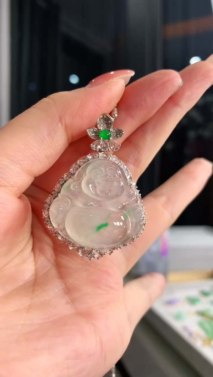 【闪购商品】翡翠吊坠(不含链)18K金镶嵌吊坠