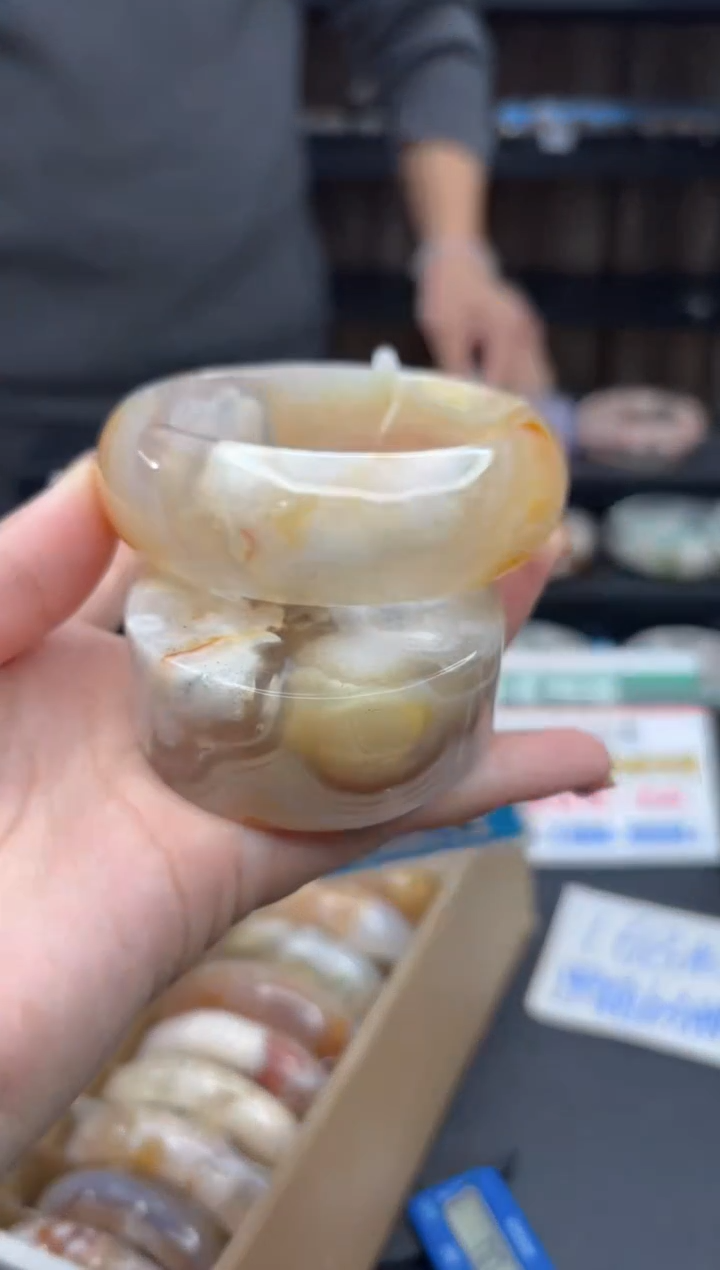 【闪购商品】石英质玉手镯未镶嵌55（58圈赠送镯心）