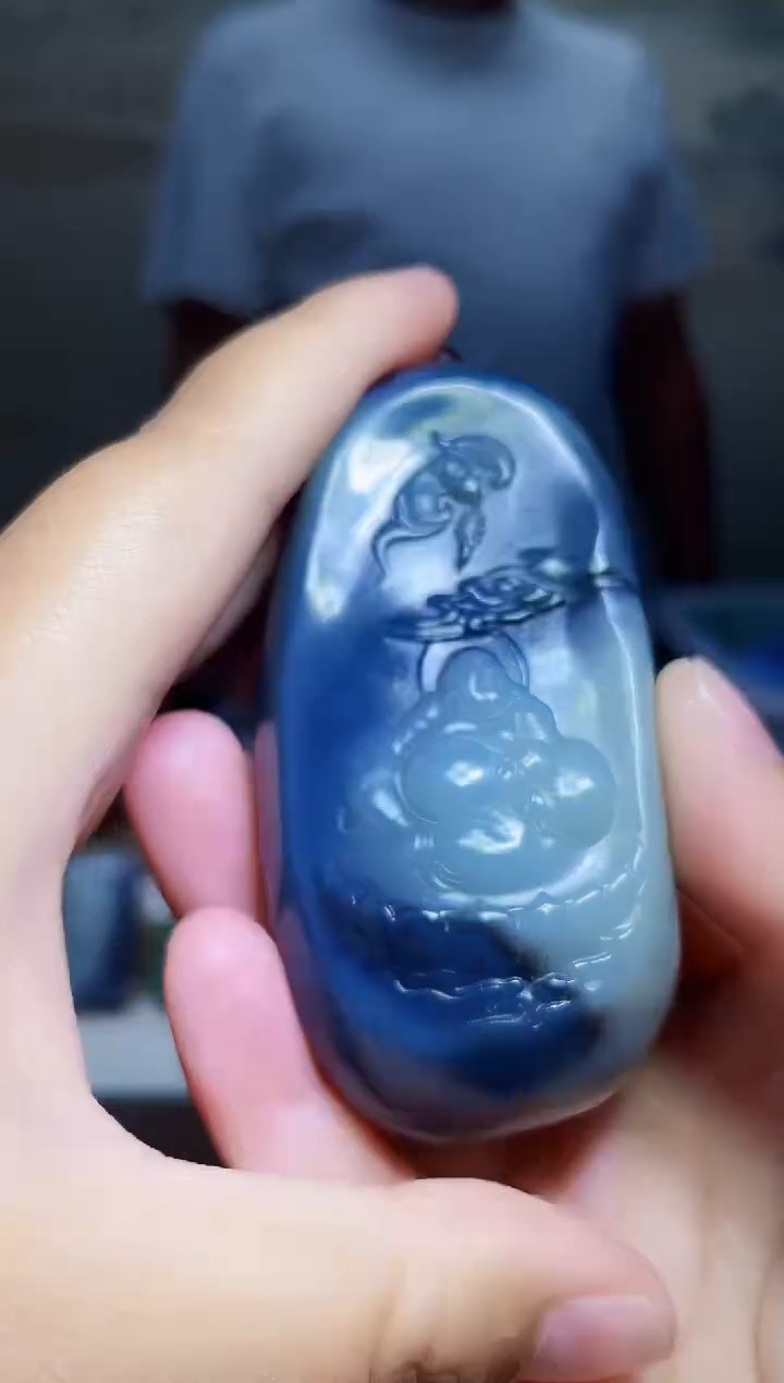 和田玉未镶嵌颈饰1