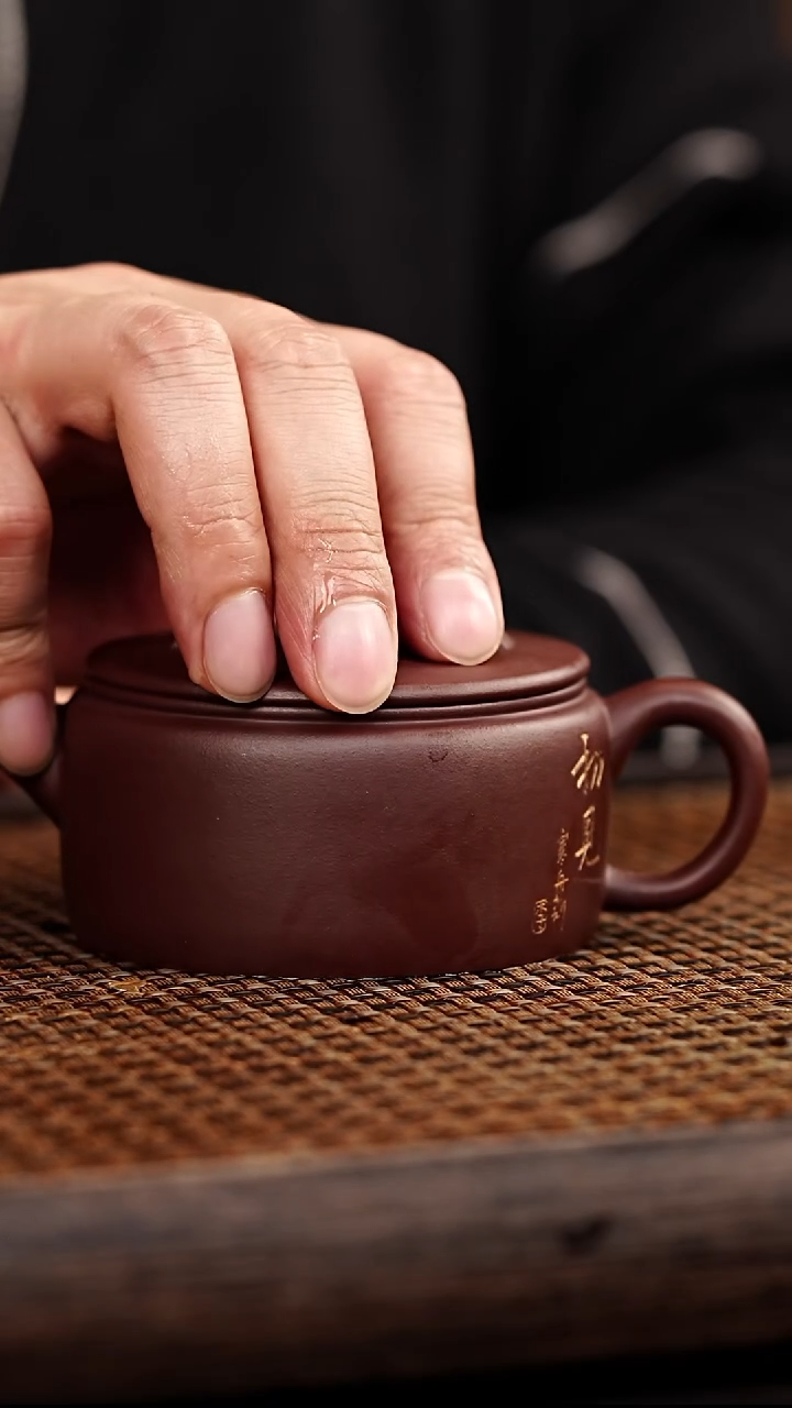 茶壶紫砂?***头宜兴心悦紫砂    汉瓦