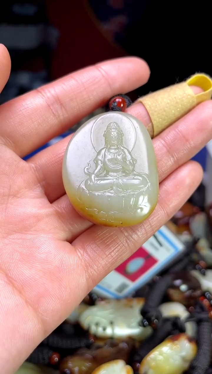 【闪购商品】和田玉颈饰未镶嵌1